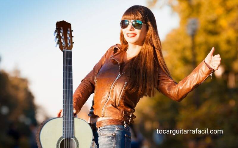 Sin alterar Aplastar Año Es Dificil Para Una Mujer Tocar Guitarra? - 7 Consejos Prácticos - Tocar  Guitarra Facil